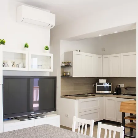 Casa Mondes Apartman Orosei